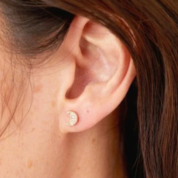 BNWT Ettika Moon, Arrow & Square Crystal 18k Gold Plated Stud Set - Picture 8 of 8